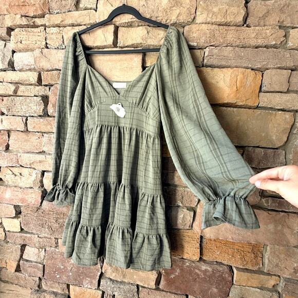 NEW Altar'd State M Peasant Boho Sage Green Tiered Puff Sleeve Womens Mini Dress - Picture 3 of 11